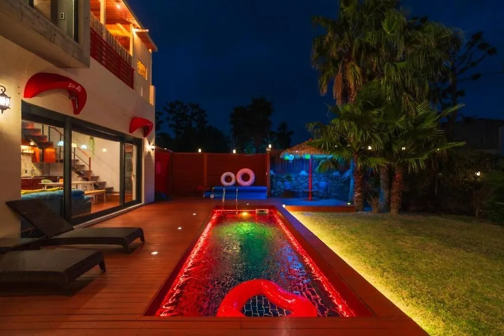 Its You Pool Villa Jeju 0*,